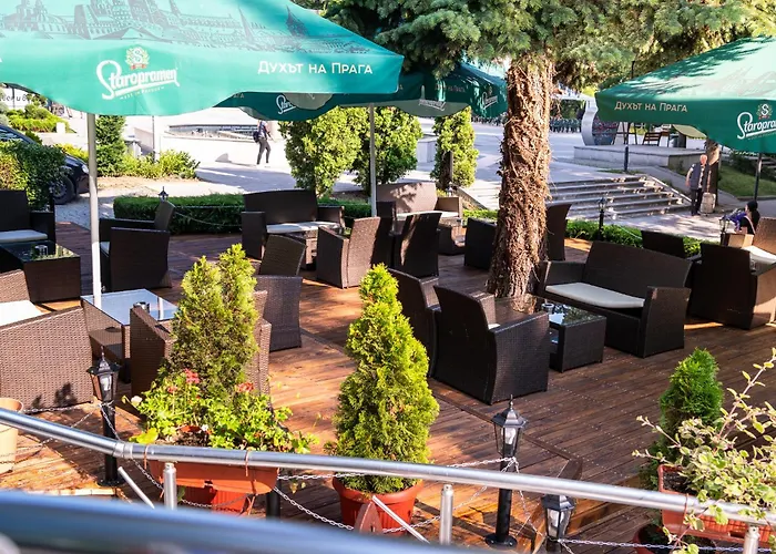 מלון Zdravets 4*